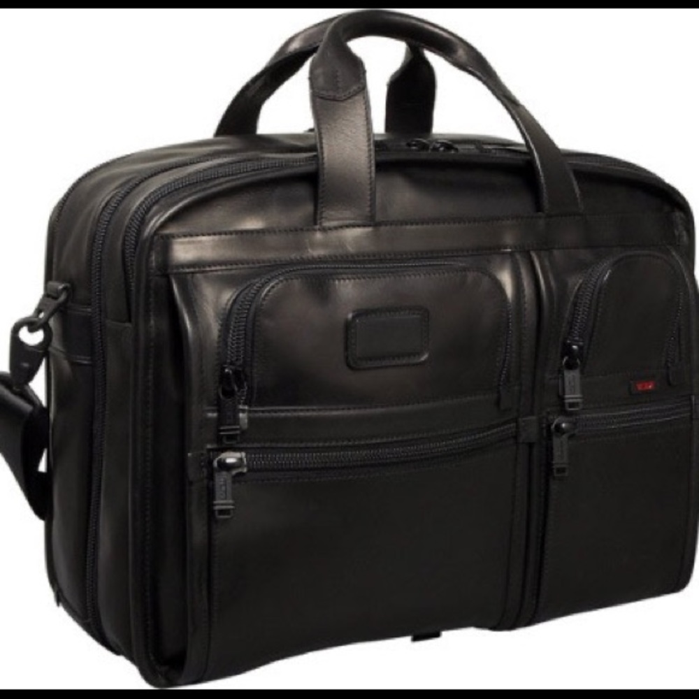 TUMI Expandable Deluxe Leather bag